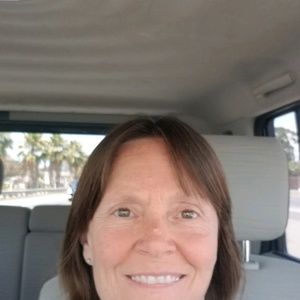 Meet your Posher, Cindy